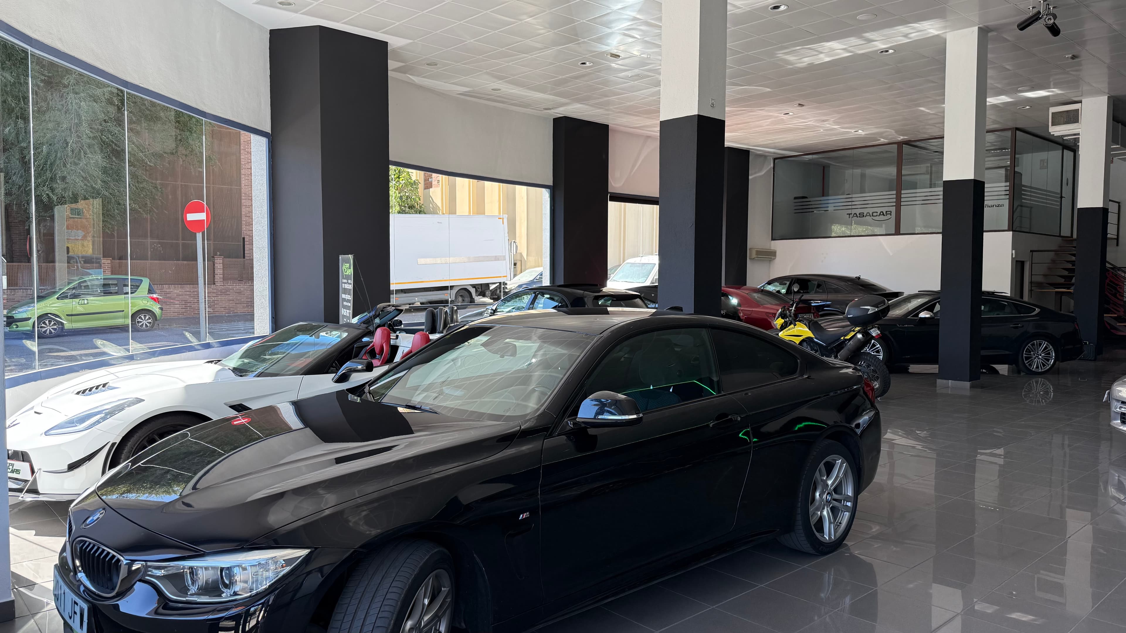 Exposición de coches de Epicars en Fuenlabrada