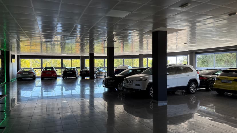 Showroom del concesionario Epicars en Fuenlabrada